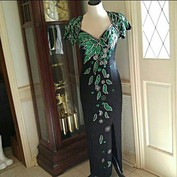 Vintage Dresses & Skirts - VTG 80s Silk Beaded & Sequin Formal New Years Gown